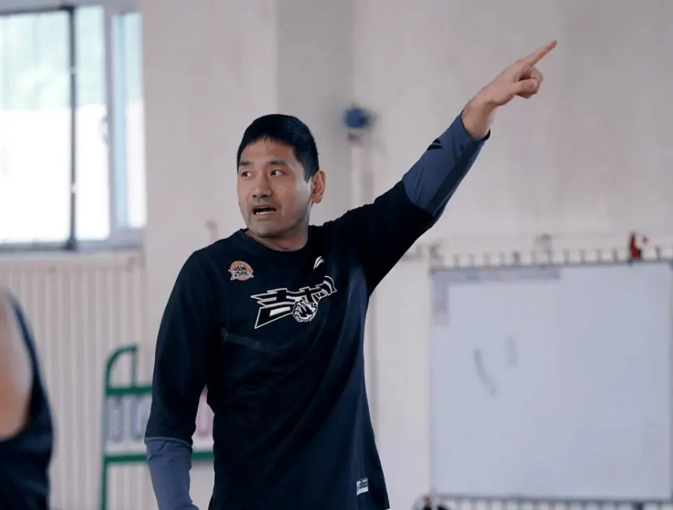 位主帅, 作为从球员, 小的